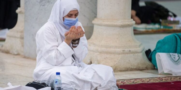 ഉംറ, മൂന്നാം ഘട്ടത്തിൽ 650,000 ഇ- പെർമിറ്റുകൾ നൽകി