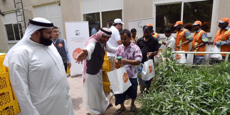 ലോക ഭക്ഷ്യ ദിനത്തിലേക്കായ് ചില മാതൃകകൾ.. തന്റെ മാനുഷികത കൊണ്ട് ജനതയെ ഊട്ടിയവർ.