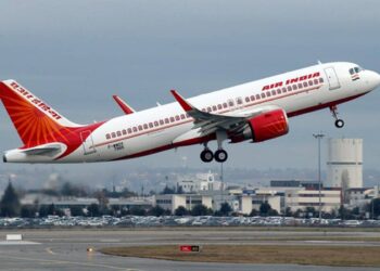 ഇന്ത്യ ആഭ്യന്തര വിമാന സർവീസുകളുടെ എണ്ണം 56 ശതമാനമായി ഉയർത്തി