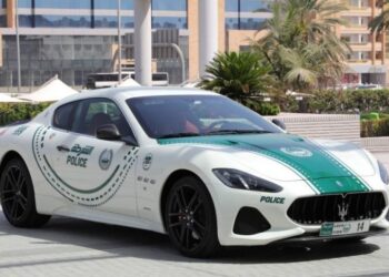 മാനുഷികതയിലൂന്നിയ മാതൃക  പ്രവർത്തനങ്ങളുമായി വീണ്ടും ദുബായ് പോലീസ് .