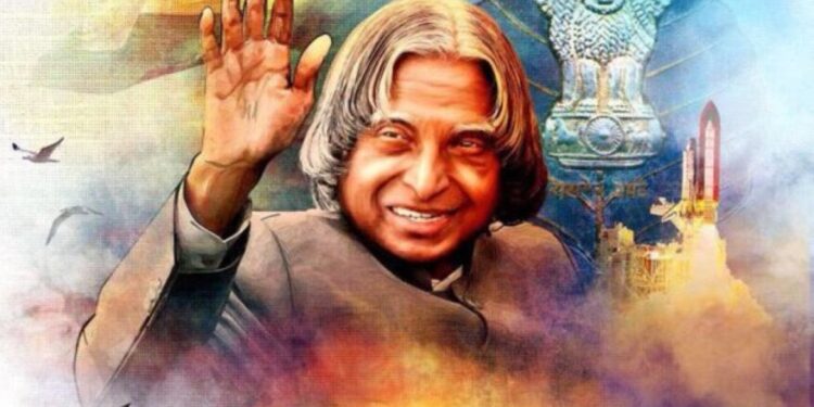 ഡോ: ആവേൽ പകീർ ജൈനുൽ ആബിദീൻ അബ്ദുൾകലാം (മിസൈൽമാന് ).