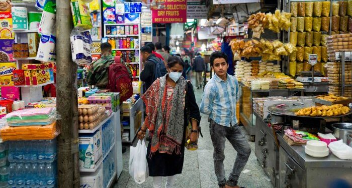 കോവിഡ്-19 നിയമലംഘനം നടത്തിയ 3 ബിസിനസ്സ് സ്ഥാപങ്ങൾക്ക് ദുബായ് ഏകോണോമി പിഴ ചുമത്തി