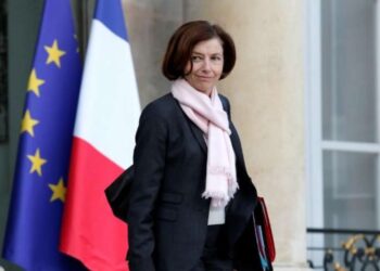 ഫ്രഞ്ച് സായുധമന്ത്രി ഫ്ലോരൻസ് പാർലിക്ക് അബുദാബി പ്രധിരോധക്കാര്യ മന്ത്രിയുടെ സ്വീകരണം