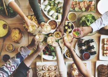 അമിത ഭക്ഷണം നമ്മെ നശിപ്പിക്കും