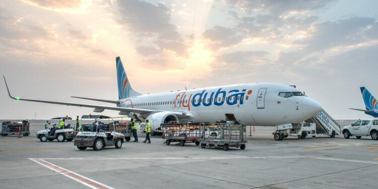 ഇസ്രായേൽ വിനോദസഞ്ചരികളുമായി ആദ്യ  വിമാനം ദുബായിൽ വന്നിറങ്ങി