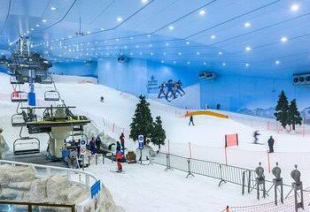 ലോകത്തിലെ മികച്ച ‘ഇൻഡോർ സ്കീ റിസോർട്ട്’ ബഹുമതി നേടി സ്കി ദുബായ്