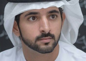 ഉദ്യോഗസ്ഥർക്ക് നന്ദി അറിയിക്കുകയും ഒപ്പം വരാനിരിക്കുന്ന നല്ല ദിനങ്ങൾക്കുള്ള ഭാവുകങ്ങളും ആശംസിച്ച് കൊണ്ടുള്ള കത്ത് പുതുവത്സര സമ്മാനമായ് നൽകിക്കൊണ്ട് ദുബായ് എക്സിക്യൂട്ടീവ് കൗൺസിൽ ചെയർമാനും ദുബായ് കിരീടാവകാശിയുമായ ഷെയ്ഖ് ഹംദാൻ ബിൻ മുഹമ്മദ് ബിൻ റാഷിദ് അൽ മക്തൂം.