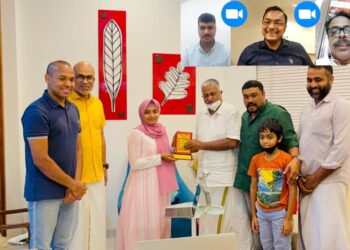 പൊലീസ് യൂണിഫോമിടാൻ ജസ്‌ന  കെഎംസിസി അനുമോദിച്ചു.