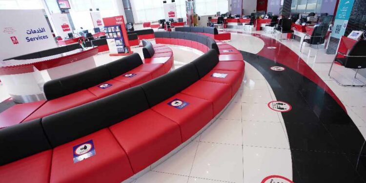 ദുബായിലെ ഡ്രൈവർമാർക്ക് ആദരവായി “ദുബായ് വേ” ബാഡ്ജ് നൽകി ആ.ടി.എ