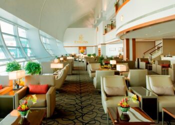 എമിറേറ്റ്സ് ദുബായ് അന്താരാഷ്ട്ര വിമാനത്താവളത്തിൽ ഫസ്റ്റ് ക്ലാസ് ലോഞ്ച് വീണ്ടും തുറക്കുന്നു