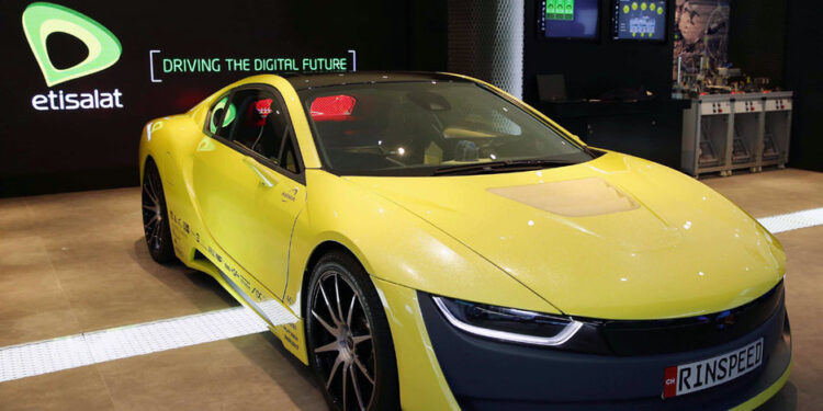 ഇത്തിസലാത്തിന്റെ ഏറ്റവും പുതിയ ഹരിത സംരംഭത്തിൽ ടെസ്‌ല മോഡൽ 3 ചേർക്കുന്നു