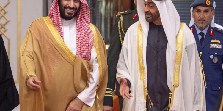 ശൈഖ് മുഹമ്മദ് ബിൻ സായിദ് അൽ നഹ്യാൻ-മുഹമ്മദ് ബിൻ സൽമാൻ ബിൻ അബ്ദുൽ അസീസുമായി കൂടിക്കാഴ്ച നടത്തി.