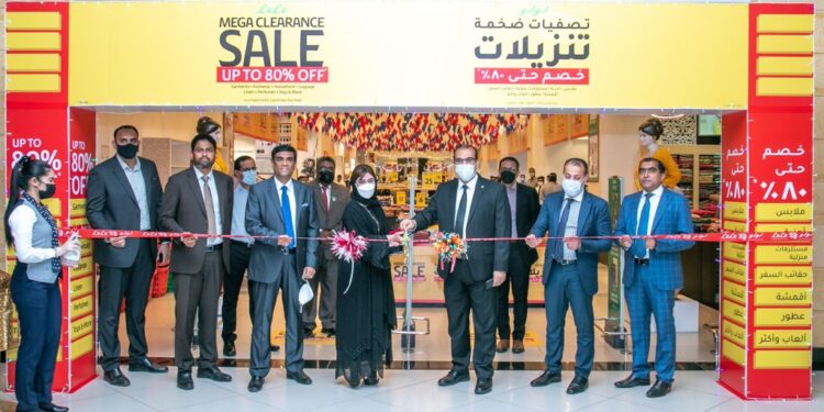 മെഗാ ക്ലിയറൻസ് സെയിലിന് തുടക്കമായി