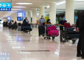 ഇന്ത്യയിൽ നിന്നും വരാൻപറ്റാത്ത പ്രവാസികൾക്ക് അർമേനിയ ഖത്തർ എന്നി രാജ്യങ്ങളിലൂടെ ക്വാറന്റൈൻ കഴിഞ്ഞു ഇപ്പോഴും യു എ ഇ യിലേക്ക് വരാം