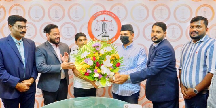 സയ്യിദ് മുനവ്വറലി ശിഹാബ് തങ്ങൾക്ക് സ്വീകരണം നൽകി