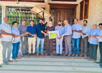 ദുബൈ-കോഴിക്കോട് ജില്ലാ കെഎംസിസി സിഎച്ച് രാഷ്ട്ര സേവാ പുരസ്കാര ബ്രോഷര് പ്രകാശനം ചെയ്തു