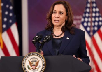 കോവിഡ് -19: ബൂസ്റ്റർ ഡോസ് സ്വീകരിച്ച് അമേരിക്കൻ വൈസ് പ്രസിഡന്റ്‌