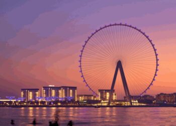 ഐൻ ദുബായ് തുറക്കുന്നു