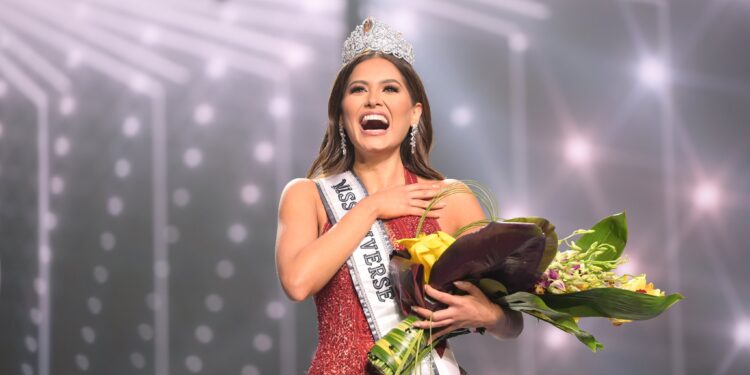 ദുബായ് ആദ്യമായി മിസ് യൂണിവേഴ്സ് യുഎഇക്ക് ആതിഥേയത്വം വഹിക്കാൻ ഒരുങ്ങുന്നു