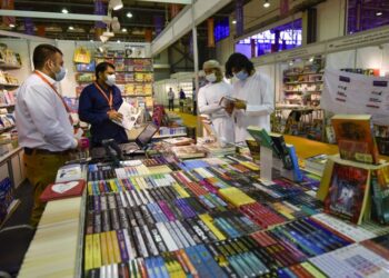 ഷാർജ രാജ്യാന്തര പുസ്തകമേളയിൽ ഇന്ത്യൻ ഉപഭൂഖണ്ഡത്തിൽ നിന്നുള്ള പ്രമുഖരുടെ സാന്നിധ്യം