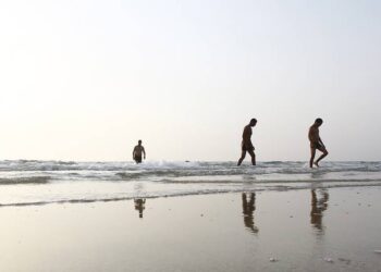 യുഎഇയിലെ ഉമ്മുല്‍ഖുവൈനില്‍ വ്യത്യസ്ഥ സംഭവങ്ങളിലായി രണ്ട് പേര്‍ കടലില്‍ മുങ്ങി മരിച്ചു