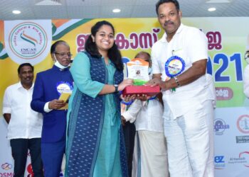 ഇൻക്കാസ് ഷാർജ കമ്മിറ്റി ഉന്നത വിജയം നേടിയ വിദ്യാർത്ഥികൾക്ക് എം.എം.സുൽഫിക്കർ സ്മാരക അവാർഡ് നൽകി