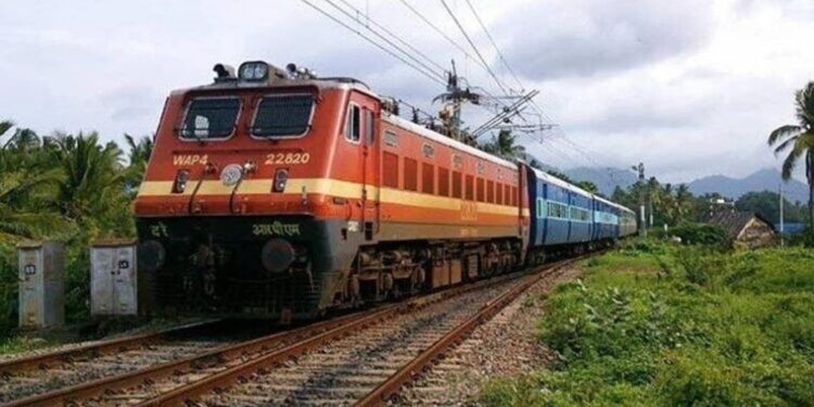 നോർത്ത് ദർശൻ യാത്രയുമായി ഇന്ത്യൻ റെയിൽവേ