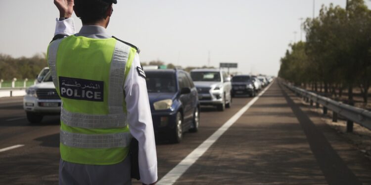 ശബ്ദമുണ്ടാക്കി വാഹനമോടിച്ചാൽ 13,000 ദിർഹം വരെ പിഴ