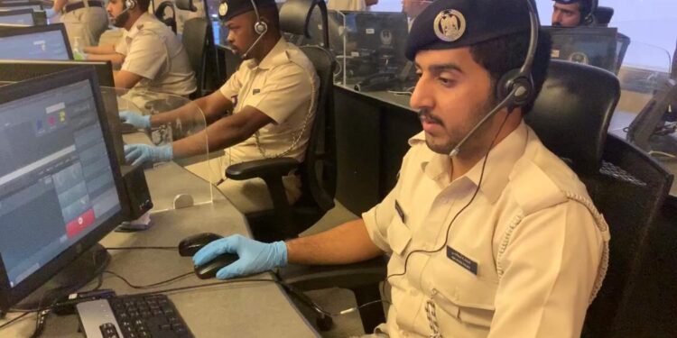 അബുദാബി പോലീസിന് പ്രവർത്തനമികവിന് ഫ്യൂച്ചർ വർക്ക് എൻവയോൺമെന്റ് പുരസ്കാരം