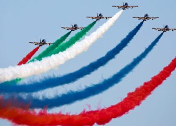 പുത്തൻ പ്രതീക്ഷകൾ നൽകി ദുബായ് എയർഷോ