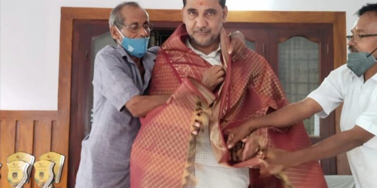 എൻ.എസ്.എസ്. മുളിയാർ കരയോഗം ഉന്നത വിജയികൾക്ക് ഉപഹാരവും, ഡയറക്ടർ ബോർഡ് മെമ്പർക്ക് ആദരവും നൽകി