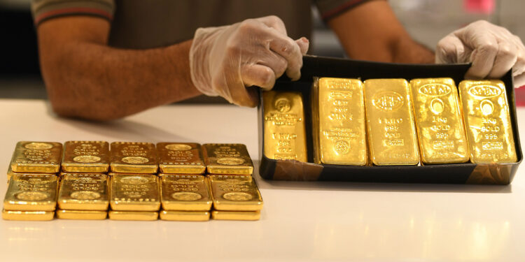 ദുബായിൽ  സ്വർണത്തിന്റെയും വിലയേറിയ കല്ലുകളു ടെയും മാറ്റും ഗുണവും അറിയാൻ ദുബായ് സെൻട്രൽ ലാബിൽ ലേസർ പരിശോധന സംവിധാനംഏർപ്പെടുത്തി.