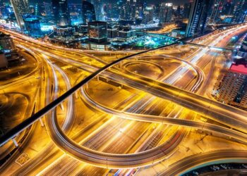 ദുബായിൽ പ്രദേശങ്ങളുടെയും നിർമിതകളുടെയും മറ്റും ത്രിമാന ചിത്രങ്ങൾ കൃത്യമായി നിർമിക്കാൻ സാധിക്കുന്ന പ്ലൂറ വ്യൂ സംവിധാനം ദുബായ്മുനിസിപ്പാലിറ്റിസ്വന്തമാക്കി.