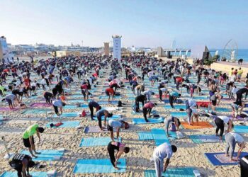 അന്താരാഷ്ട്ര യോഗാ ദിനത്തിൽ അറിയാം ലോകത്തിലെ ഏറ്റവും പ്രായംകുറഞ്ഞ യോഗാ പരിശീലകനെ ഇന്ത്യൻ ബാലൻ റെയാൻശ് സുറാനി