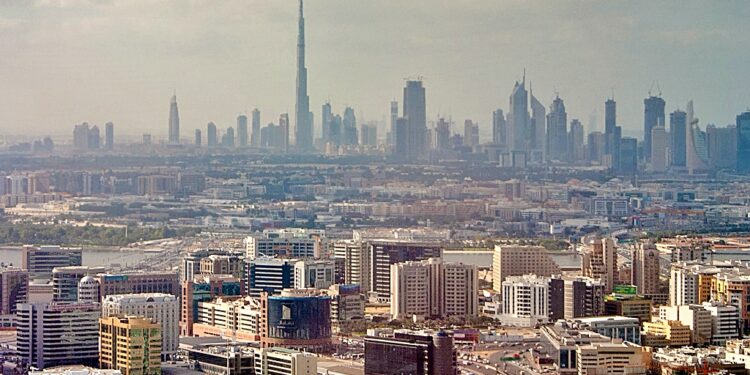 യു.എ.ഇയിൽ സുസ്ഥിര സാമ്പത്തിക വികസനം എന്ന ലക്ഷ്യം കൈവരിക്കുന്നതിനുവേണ്ടിയുള്ള നടപടികളുടെ ഭാഗമായി നാലു മേഖലകൾ കേന്ദ്രീകരിച്ചുള്ള 22 നയങ്ങൾക്ക്  അംഗീകാരം നൽകി.