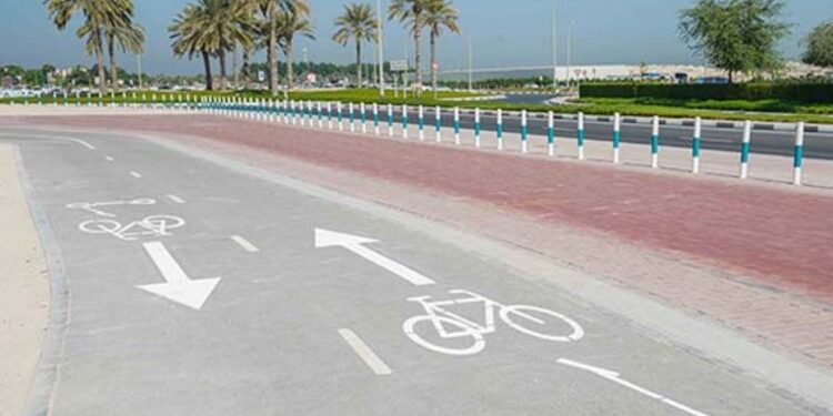 ദുബൈ നഗരത്തിലെ വിവിധ മേഖലകളിൽ ഉൾപ്രദേശത്തേ ക്കെത്താൻ സഹായിക്കുന്ന ഇടറോഡുകളുടെ നിർമാണം പൂർത്തിയായിവരുന്നതായി റോഡ് ഗതാഗത അതോറിറ്റി.