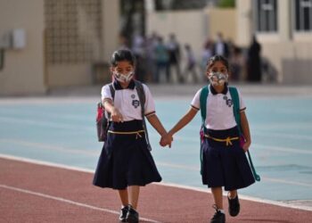 യു എ ഇയിൽ ഫീസ് നോക്കിയാണ് രക്ഷിതാക്കൾ കുട്ടികളെ സ്കൂളിൽ ചേർക്കുന്നതെന്ന് അഭിപ്രായ സർവേ.