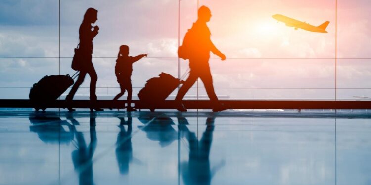 മലയാളികൾക്കടക്കം ഗൾഫ് പ്രിയം കുറയുന്നു.