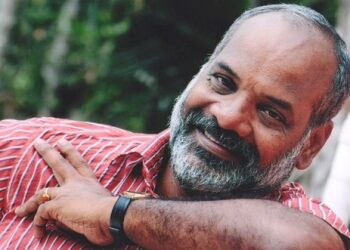 ദുബൈ  കെ.എം.സി.സി സാഹിത്യ അവാർഡ് പി. സുരേന്ദ്രന്