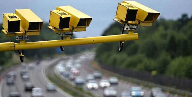 അപകടമേഖലകളില് ഫലം കണ്ടു; എഐ ക്യാമറ വന്നതോടെ നിയമലംഘനങ്ങ.ള് കുറഞ്ഞു