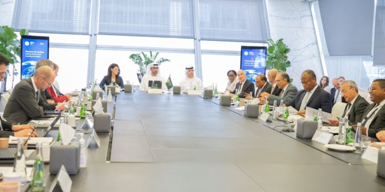 അന്താരാഷ്ട്ര കാലാവസ്ഥാ ധനകാര്യം പരിഷ്കരിക്കുന്നതിനുള്ള തുടർ നടപടികൾക്ക് പ്രാരംഭംകുറിച്ച് ലോകത്തിലെ പ്രമുഖ സാമ്പത്തിക വിദഗ്ധർ