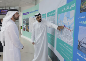 അടിസ്ഥാന സൗകര്യങ്ങളുടെ വികസനത്തിനും സ്മാർട്ട് ട്രാഫിക് സംവിധാനങ്ങൾ വിപുലീകരിക്കാനും ആർടിഎയുടെ തന്ത്രപ്രധാന പദ്ധതികൾ അവലോകനം ചെയ്ത് ഹംദാൻ ബിൻ മുഹമ്മദ്