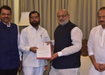 മഹാരാഷ്ട്ര മുഖ്യമന്ത്രി സ്ഥാനത്തെ ചൊല്ലിയുള്ള തര്‍ക്കം സമവായത്തിലേക്ക്; അടുത്ത മാസം ഒന്നിന് സത്യപ്രതിജ്ഞയെന്ന് സൂചന