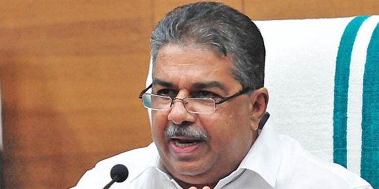 സജി ചെറിയാന്റെ ഭരണഘടന അവഹേളന പ്രസംഗം; ക്രൈംബ്രാഞ്ച് കൊല്ലം എസ് പി സുരേഷ് കുമാറിന് അന്വേഷണ ചുമതല