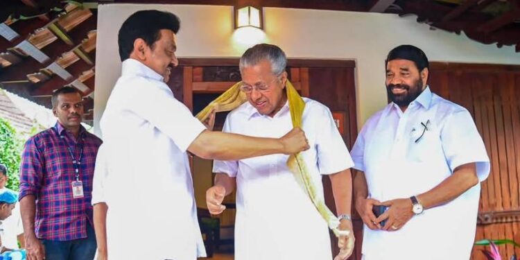 പിണറായി വിജയൻ ഇന്ത്യയിലെ ഭരണപാടവമുള്ള മുഖ്യമന്ത്രി’; പുകഴ്ത്തി എം.കെ സ്റ്റാലിൻ