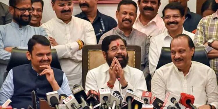 മഹാരാഷ്ട്രയിലെ സർക്കാർ രൂപീകരണത്തിൽ പ്രതിസന്ധി തുടരുന്നു; കേന്ദ്ര നേതൃത്വം നിരീക്ഷകരെ സംസ്ഥാനത്തേക്ക് അയക്കും.