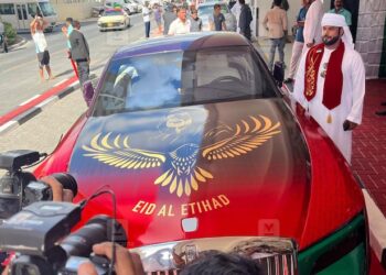 സൈലന്‍റ് ട്രെയിനിൽ’ യുഎഇയ്ക്ക് ആദരം; പ്രവാസ ലോകത്ത് വൈറലായി മലയാളി യുവാവ്