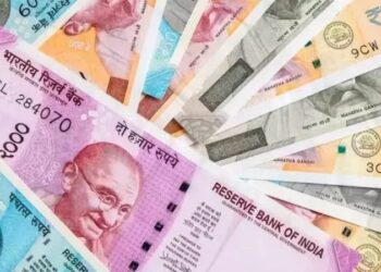 സര്‍വകാല തകര്‍ച്ചയിലേക്ക് കൂപ്പുകുത്തി ഇന്ത്യന്‍ രൂപ: പ്രവാസികൾക്ക് ആശ്വാസം