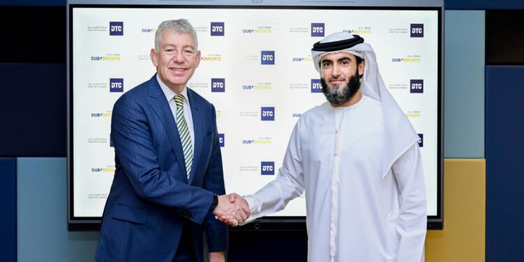 ദുബായ് വിമാനത്താവളങ്ങളിലെ   ടാക്സി സേവനം : അഞ്ച് വർഷത്തെ പങ്കാളിത്ത കരാറിൽ ഒപ്പുവെച്ച് ഡി ടി സിയും എയർ പോർട്ടുകളും