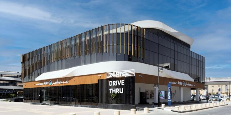 ആസ്റ്റര് ഫാര്മസി, സൗദി അറേബ്യയിലെ റിയാദില് ‘ട്രിയോ’ ഷോറൂം ആരംഭിച്ചു